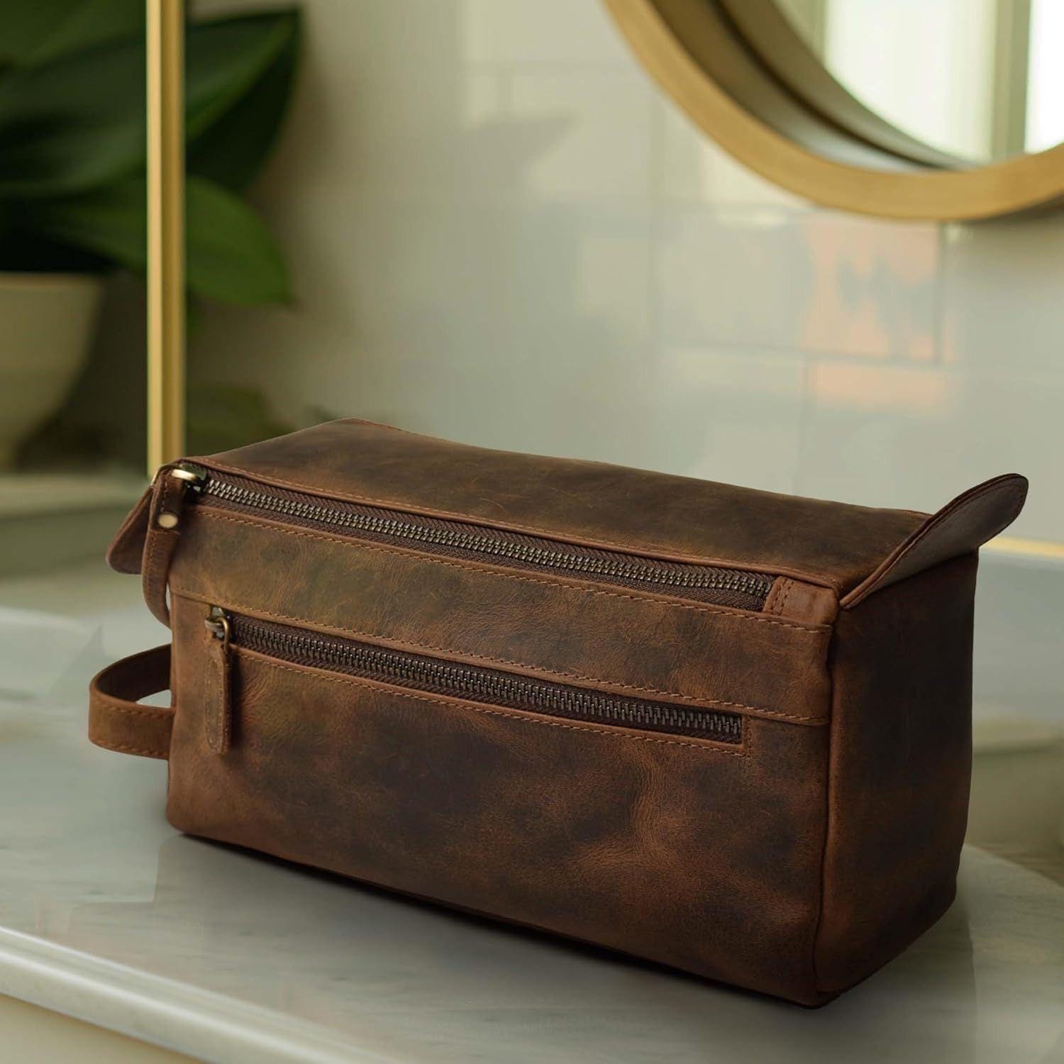 Genuine Leather Toiletry Bag Dopp Kit Groomsmen Gifts For Him Leather Shaving Makeup Cosmetic Bag Wedding Anniversary Gift Mother's day gift
