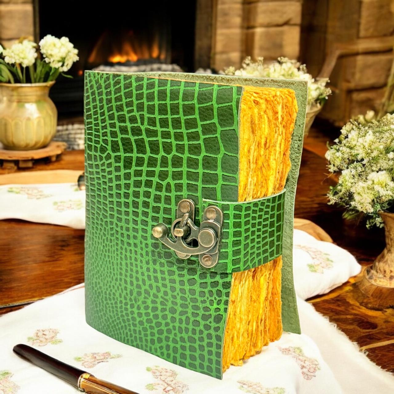 Crocodile Design leather Journal - Blank spell Book of shadows, Grimoire Journal, Travel Writing Notebook, Antique Deckle Paper Lock Closure