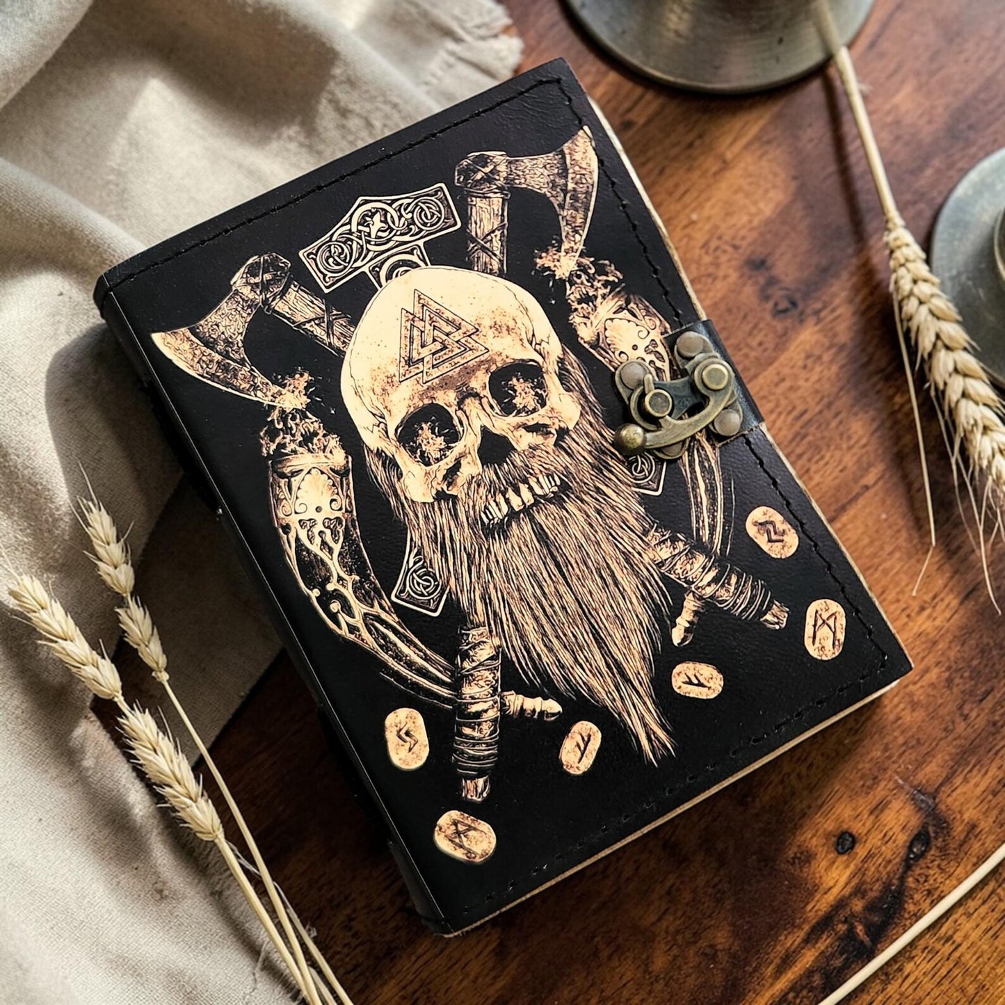 Skull Printed Leather Journal, Deckle Edge Sketchbook, Gothic Pirate Design, Tarot book, Dream Journal, Writing Book.